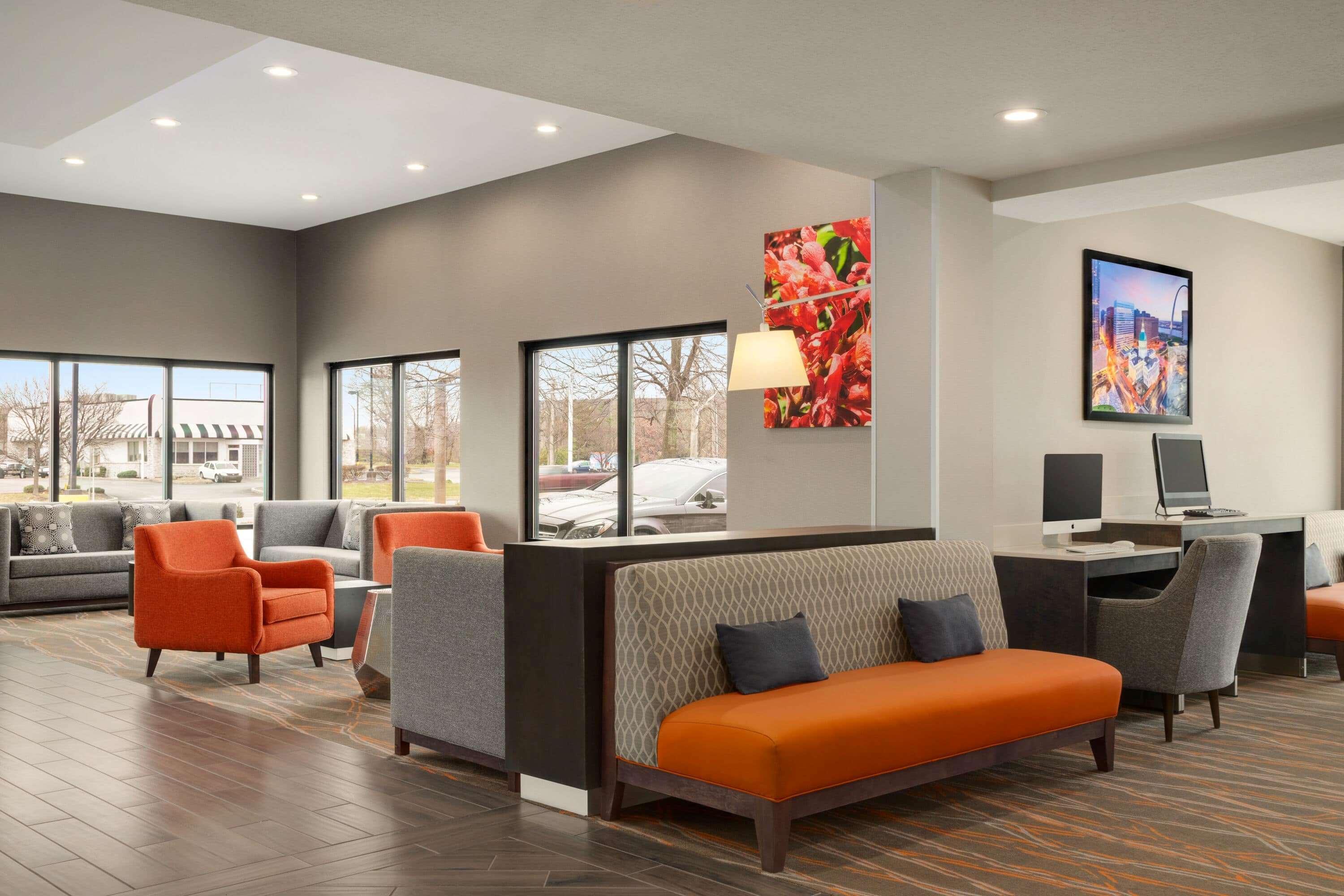 La Quinta Inn & Suites By Wyndham St Louis Route 66 Windsor Springs Экстерьер фото