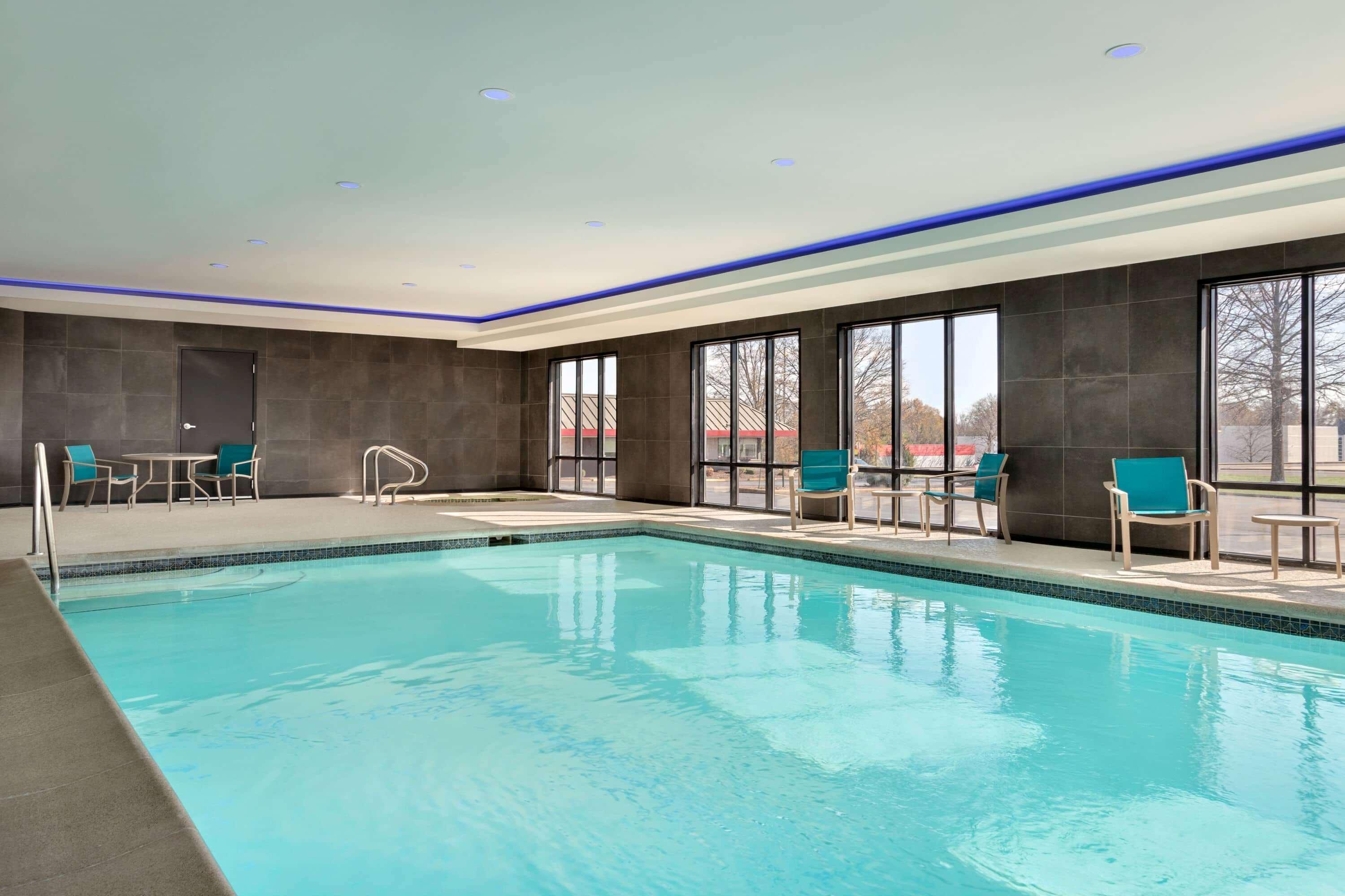 La Quinta Inn & Suites By Wyndham St Louis Route 66 Windsor Springs Экстерьер фото
